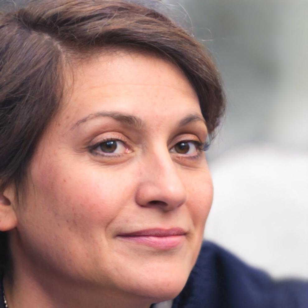 Portrait d'Éléonore Vasseur, directrice de l'analyse financière